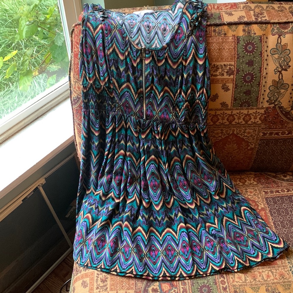 Short dress